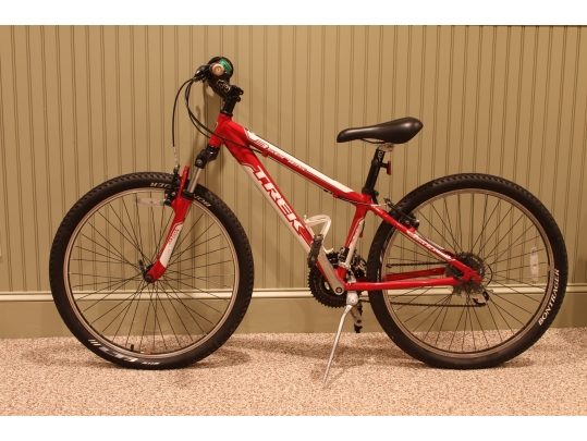purple spoke covers