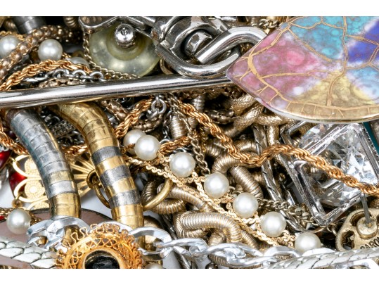 Large Assorted Lot Of Vintage And Contemporary Costume Jewelry Pieces