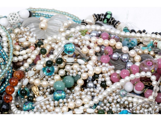 Colorful Lot Of Assorted Costume Jewelry Beads 