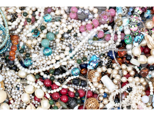 Colorful Lot Of Assorted Costume Jewelry Beads 