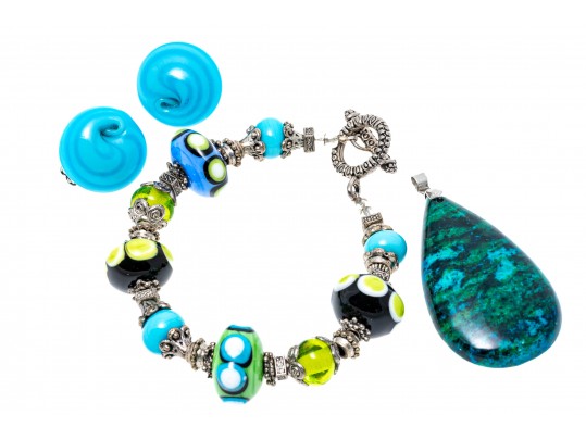 Beautiful Lot Of Three Blue And Green Toned Glass And Stone Jewelry Pieces