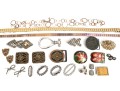 Diverting Lot Of Vintage And Contemporary Belt Buckles And Shoe Buckles