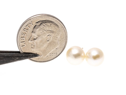 14k Yellow Gold Classic White Cultured Pearl Stud Earrings