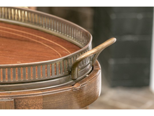 Vintage Oval Mahogany Tray Top Accent Table