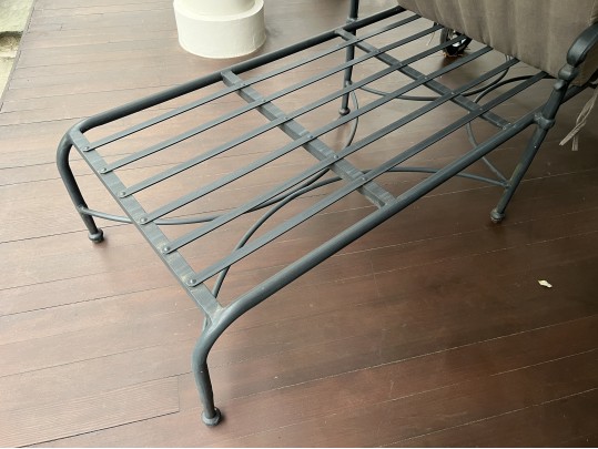 Brown Jordan Patinated Aluminum Chaise Lounge With Cushions