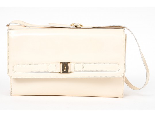 Ferragamo Handsome Ivory Patent Leather Shoulder Bag*