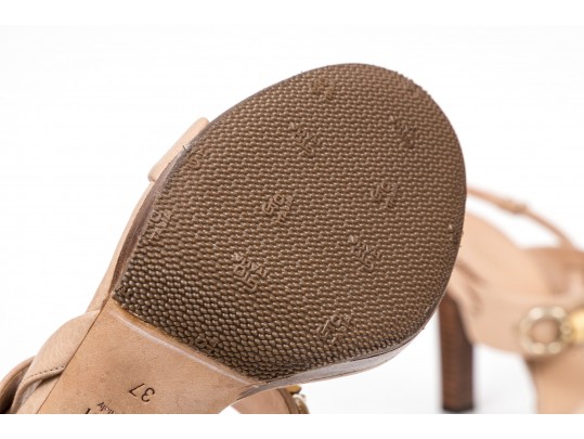 Gucci Fabulous Nude/blush Bamboo Horsebit Sandals, Size 37