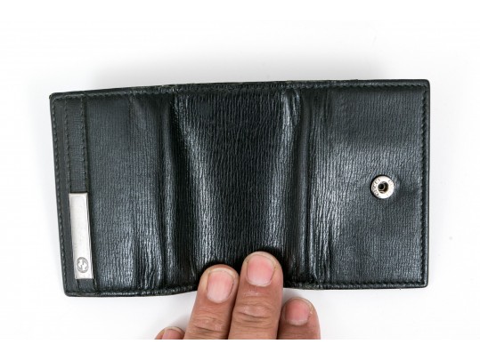 Gucci Leather Key Ring, With An Interior Slot Credit Card Holder Compartment, Boxed