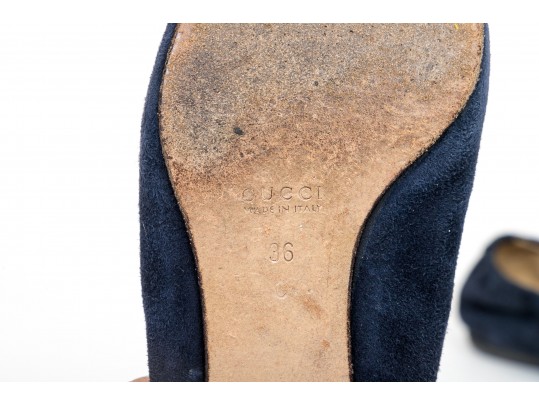 Gucci Dark Blue Flats, Size 36