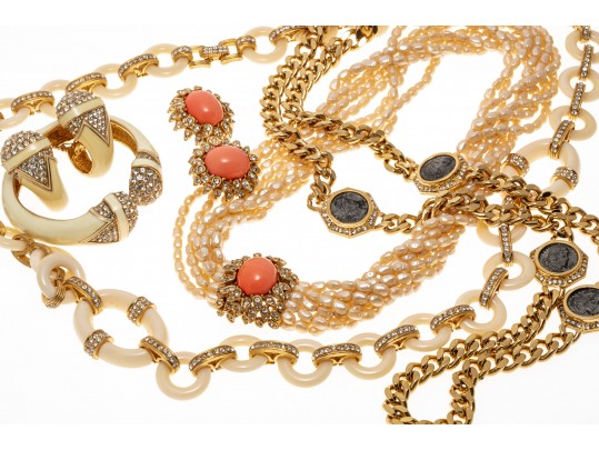 Ciner Fashion Jewelry, Necklaces, Earrings And Bracelet