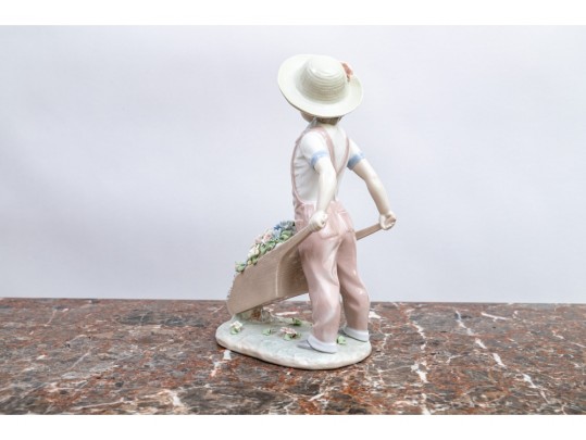 Fabulous Collectible Lot Of 5 English & Continental Assorted Makers Ceramic Figures 