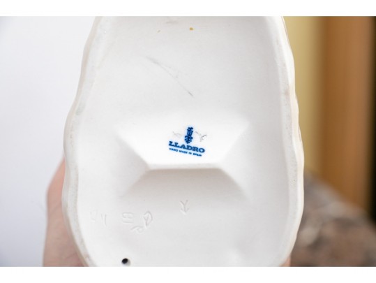 Fabulous Collectible Lot Of 5 English & Continental Assorted Makers Ceramic Figures 