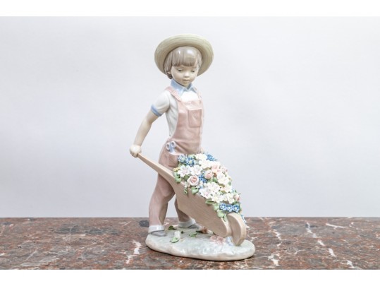 Fabulous Collectible Lot Of 5 English & Continental Assorted Makers Ceramic Figures 