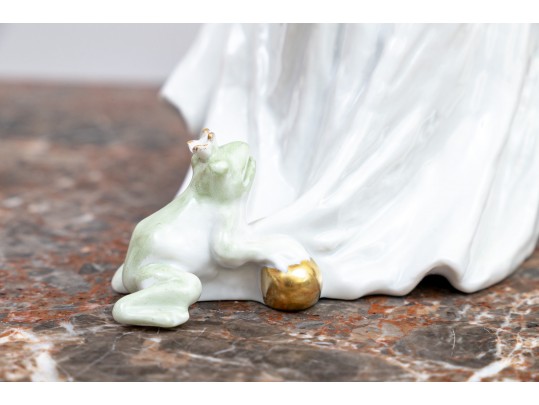 Fabulous Collectible Lot Of 5 English & Continental Assorted Makers Ceramic Figures 