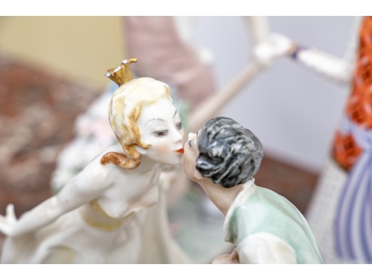 Fabulous Collectible Lot Of 5 English & Continental Assorted Makers Ceramic Figures 