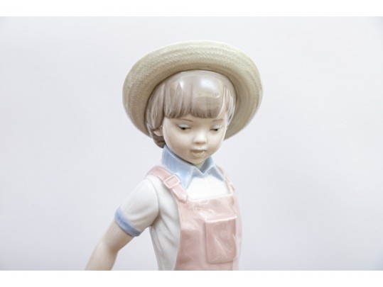 Fabulous Collectible Lot Of 5 English & Continental Assorted Makers Ceramic Figures 