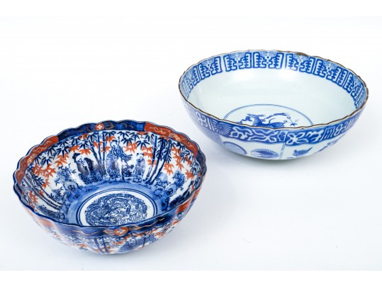 Two Chinese Porcelain Transfer Decorated Bowls