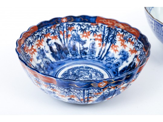 Two Chinese Porcelain Transfer Decorated Bowls
