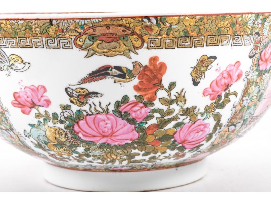 Large Chinese Famille Rose Centerpiece Bowl