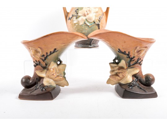 Roseville Pottery 184 And 90 Ceramic Vases