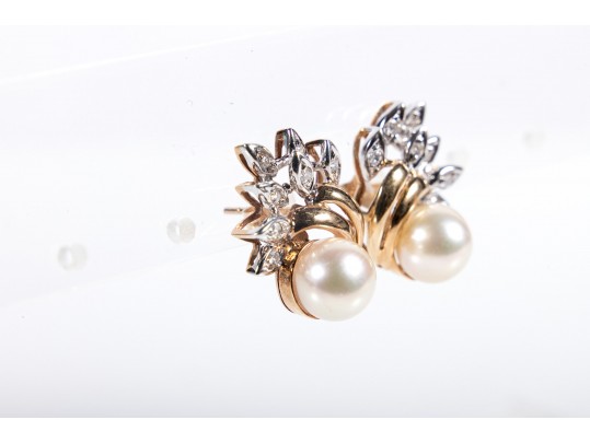 14k Yellow Gold Cultured Pearl And Diamond Stud Earrings