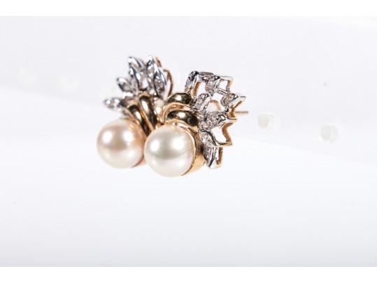 14k Yellow Gold Cultured Pearl And Diamond Stud Earrings