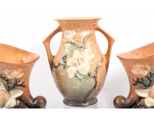 Roseville Pottery 184 And 90 Ceramic Vases