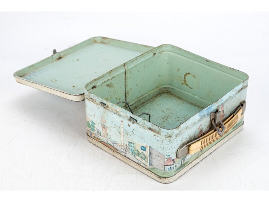 Vintage Disneyland Lunch Box