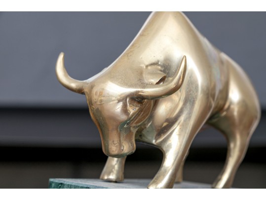 Pair Of Wall Street Bull And Bear Figural Bookends