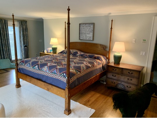 Fabulous Leonard's King Size Maple Poster Bed Frame, $9,500 Retail