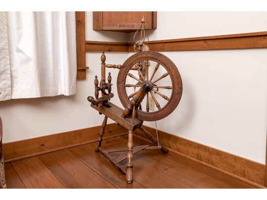 19th Century Wooden Spinning Wheel
