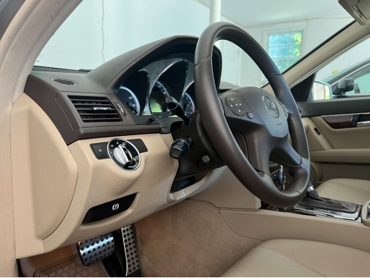2011 Mercedes-Benz C-class, 72K Mile, Estate Car