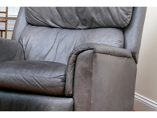 Vintage Leather Upholstered Lounging Club Chair 