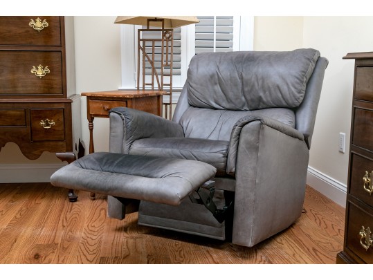 Vintage Leather Upholstered Lounging Club Chair 