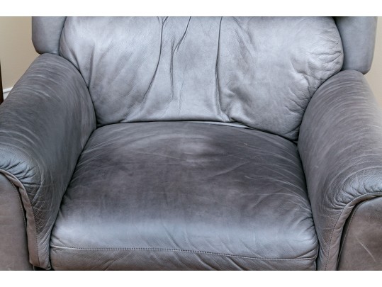 Vintage Leather Upholstered Lounging Club Chair 