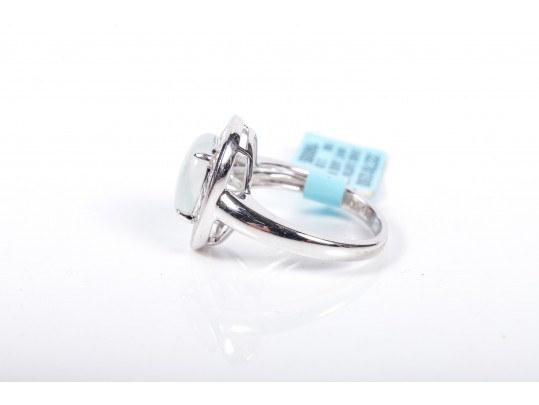 18k White Gold White Jade And Diamond Ring Size 6.25