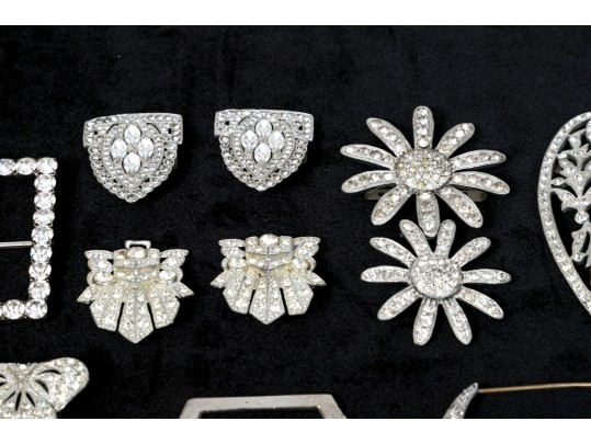 Large Collection Of Vintage Belt Buckles