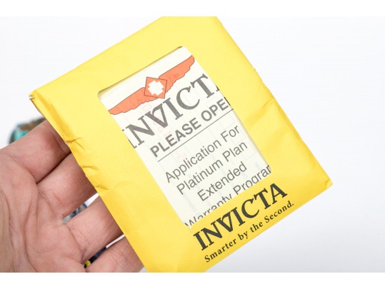 Two Bold Invicta Quartz Watches, Models 'Speciality' & 'Vintage'