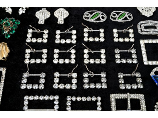 Large Collection Of Vintage Belt Buckles