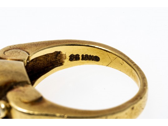 18K Putti Image And Diamond Ring, Size 5.75