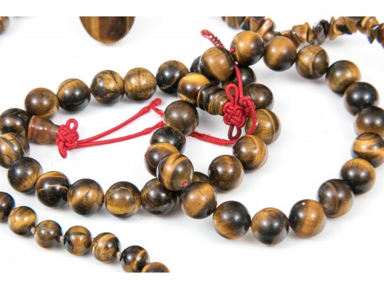 Group Of Tiger's Eye Beaded Jewelry