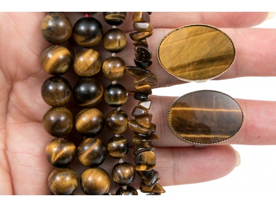 Group Of Tiger's Eye Beaded Jewelry