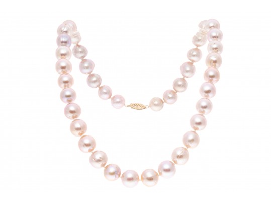 Pale Pink Cultured Freshwater Pearl Necklace