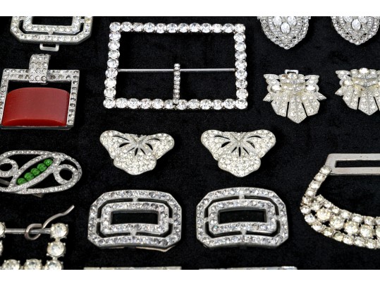 Large Collection Of Vintage Belt Buckles