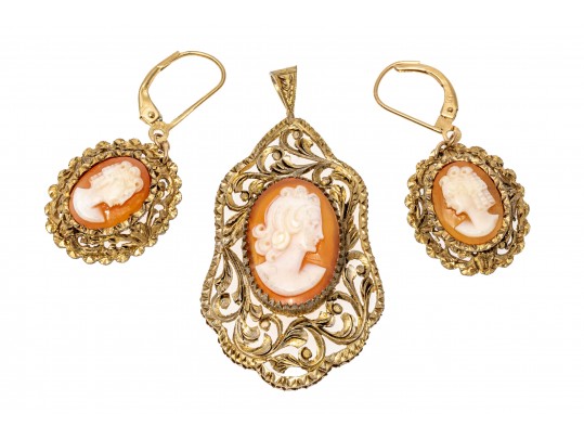 800 Silver Vermail Lovely Cameo Pendant And Matching 14k Wire Cameo Earrings 
