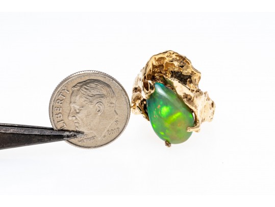 14kyg Striking Brutalist Handmade Ring With Green Opal Doublet Center, Size 6