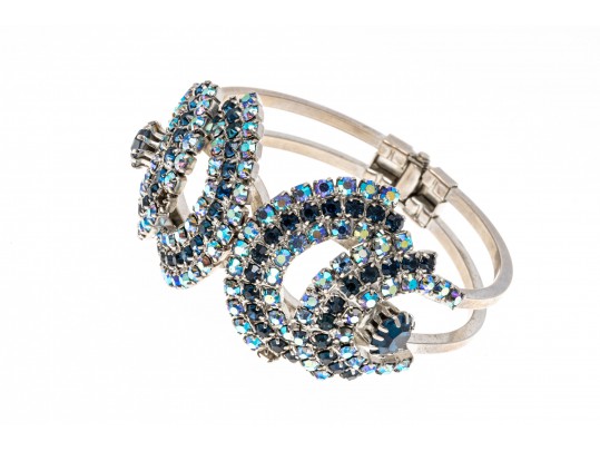 Glamorous Complimentary Fashion Bracelet And Necklace