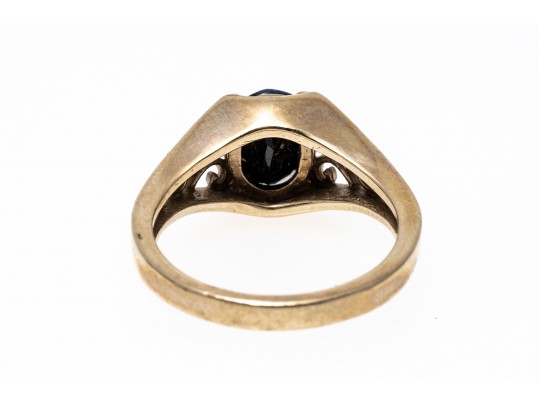 14K And Opaque Sapphite Scrollwork Ring, Size 6.5