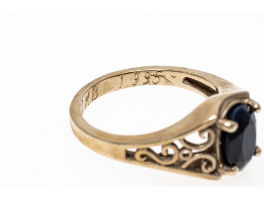 14K And Opaque Sapphite Scrollwork Ring, Size 6.5