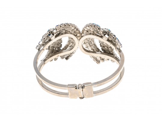 Glamorous Complimentary Fashion Bracelet And Necklace